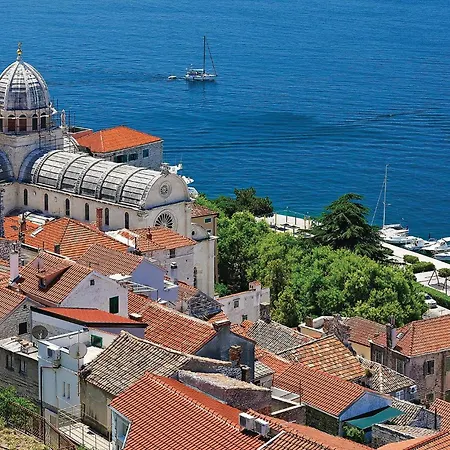 Apartman 1 Bedroom Amazing In *