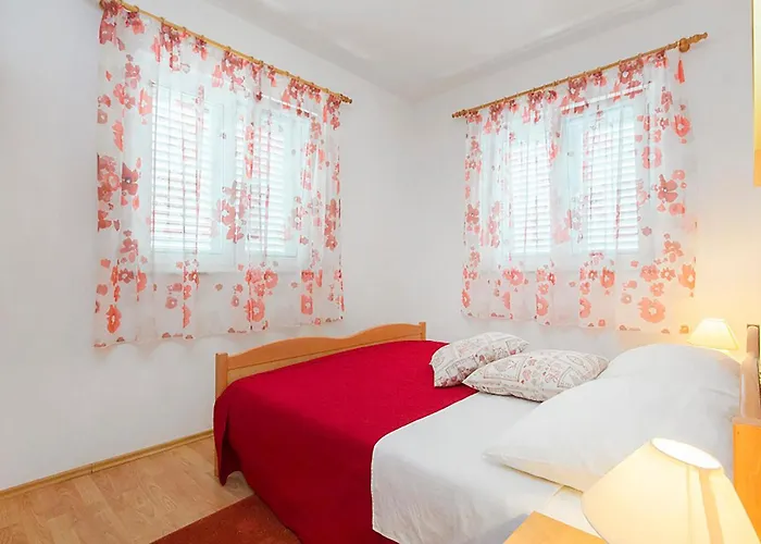 1 Bedroom Amazing In * Srima