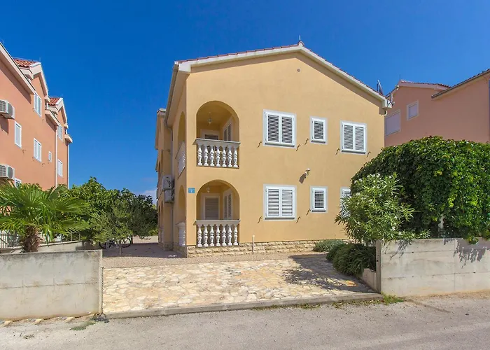 1 Bedroom Amazing In Daire *